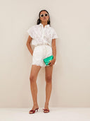 Witte broderie short isa flower