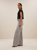 Zwart t-shirt momi logo top