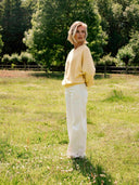 Loose fit jeans tinted blue