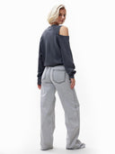 Antraciet sweater met open schouders