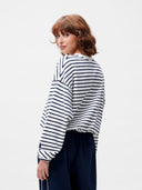 Wit-blauw gestreepte sweater