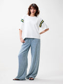 Off-white t-shirt met mouwdetail