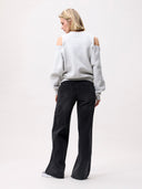 Grijze sweater met cut outs
