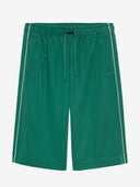 Groene sportieve bermuda