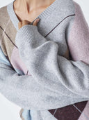 Grijze sweater majacc check v-knit