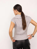 Lichtgrijs gebreid gilet rowcc