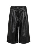 Zwarte leerlook bermuda gittcc