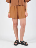Bruine short reggiecc