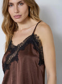 Donkerbruine top met kant iduncc lace top