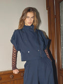 Donkerblauw mouwloos jacket lunacc
