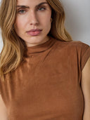 Mouwloze bruine top camillacc tee