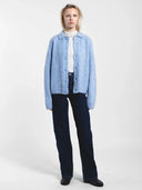Lichtblauw vest quillion