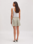 Beige shorts yoko