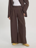 Donkerbruine pantalon met riem duana