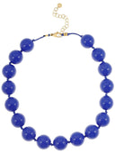 Blauwe korte ketting met grote ronde kralen