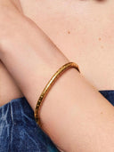 Gouden bangle met rechthoek patroon