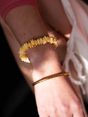 Gouden bangle met rechthoek patroon