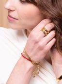 Gouden snake armband met organisch patroon
