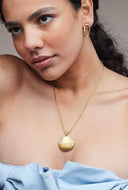 Ketting met gouden schelp hanger
