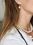 Lange off-white gemstone ketting