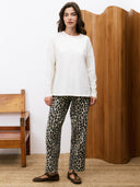 Creme longsleve monstera