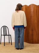 Lichtbeige cardigan cyclamen