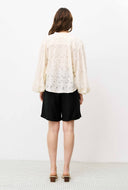 creme blouse met bloemenprint nohren