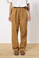Camelkleurige broek sedrine