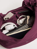 Wijnrode moon bag ruffle