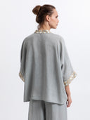 Ramie blouse flakes