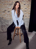 Lichtblauw gestreepte blouse alvina tie stripe shirt