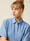 Lichtblauwe denim blouse evelina