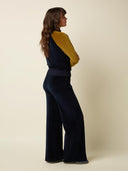 donkerblauw vest lila