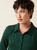 Donkergroene blouse met stippen carina