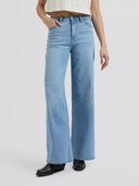 Lichtblauwe wide leg jeans stella