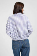 Lichtblauwe blouse elasticated