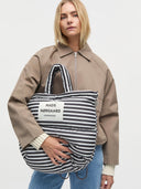 Gestreepte puffer tas light ripstop pillow bag