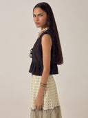 Zwarte mouwloze top zhou