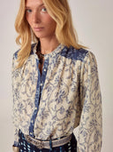 Blauwe blouse sake cleo