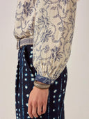 Blauwe blouse sake cleo