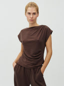 Donkerbruin getailleerd t-shirt banky-m