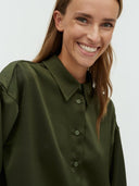 Donker groene satijnen blouse emele-m pine