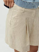 Beige linnen short cristiana-m