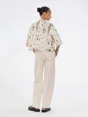 Creme barrel jeans unikamd