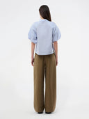 Lichtblauwe blouse augustamd