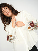 Geborduurde blouse mysa