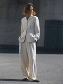 Creme getailleerde blazer esteriane