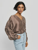 Lichtbruine blouse ramona rikkelia