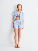 Blauwe blouse met borduursel wabean