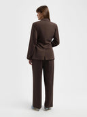 Bruine blazer bessie